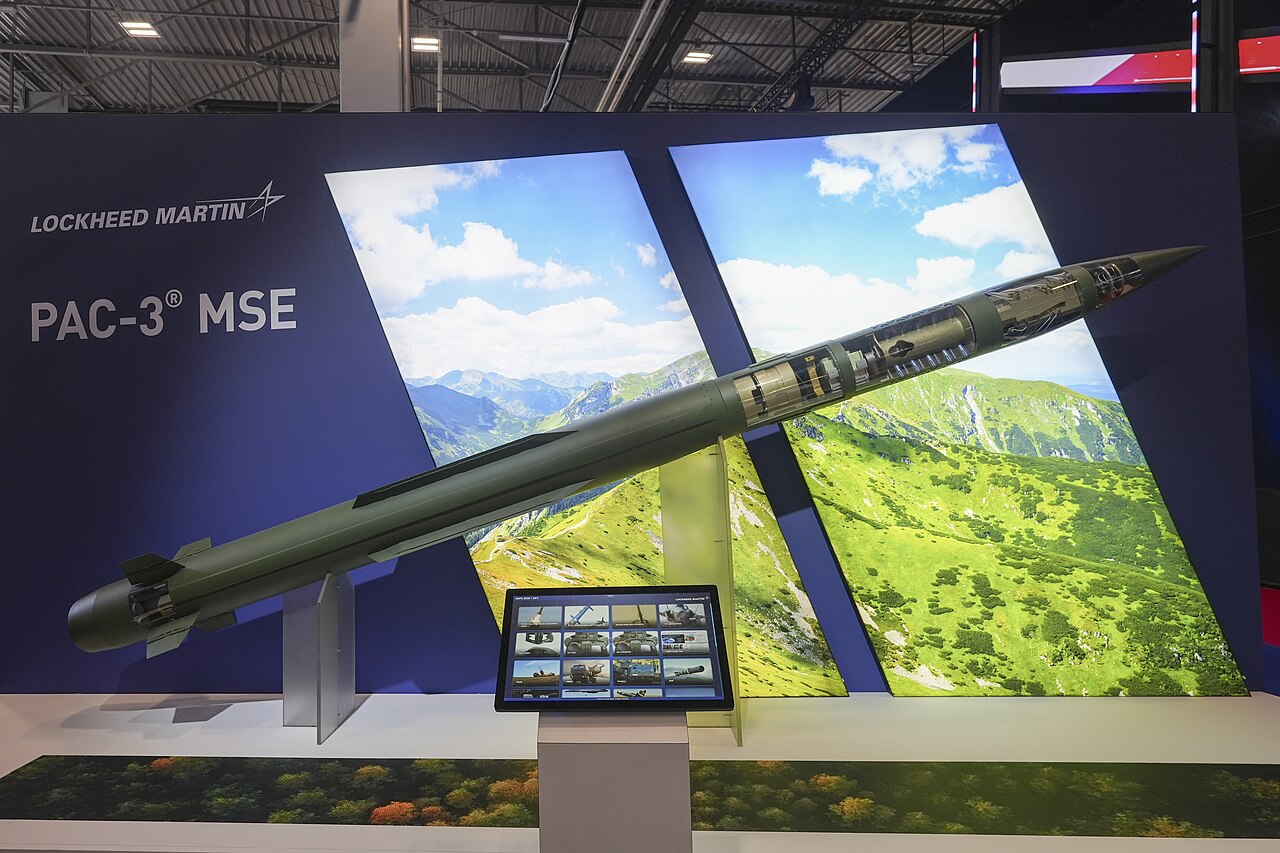 Ракета-прехващач „ПАК-3 МСЕ“ на оръжейно изложение в Полша. Снимката е от хранилище и не показва самото събитие.