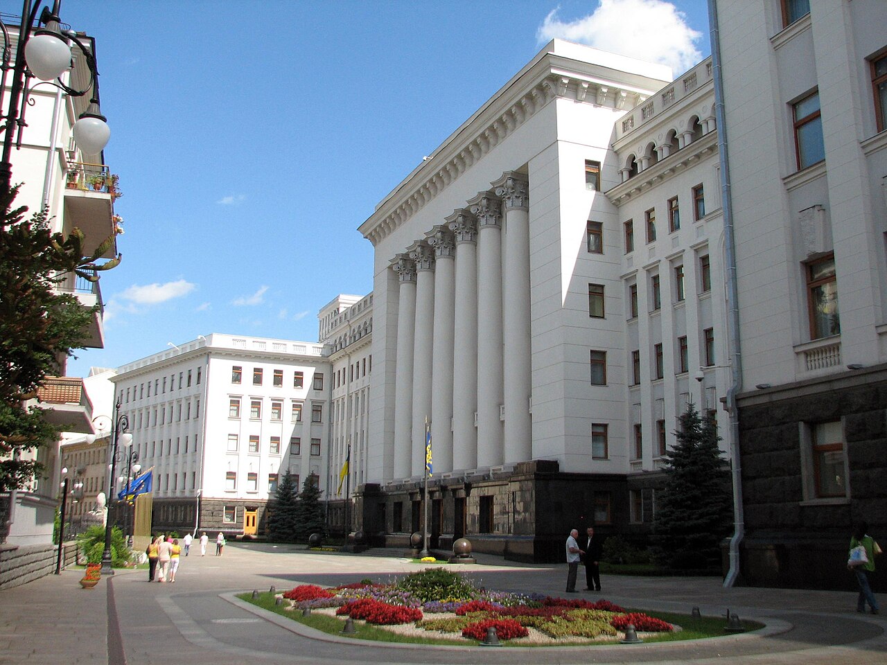 Сградата на президентската администрация на Украйна в Киев. Снимката е от хранилище и не показва самото събитие.